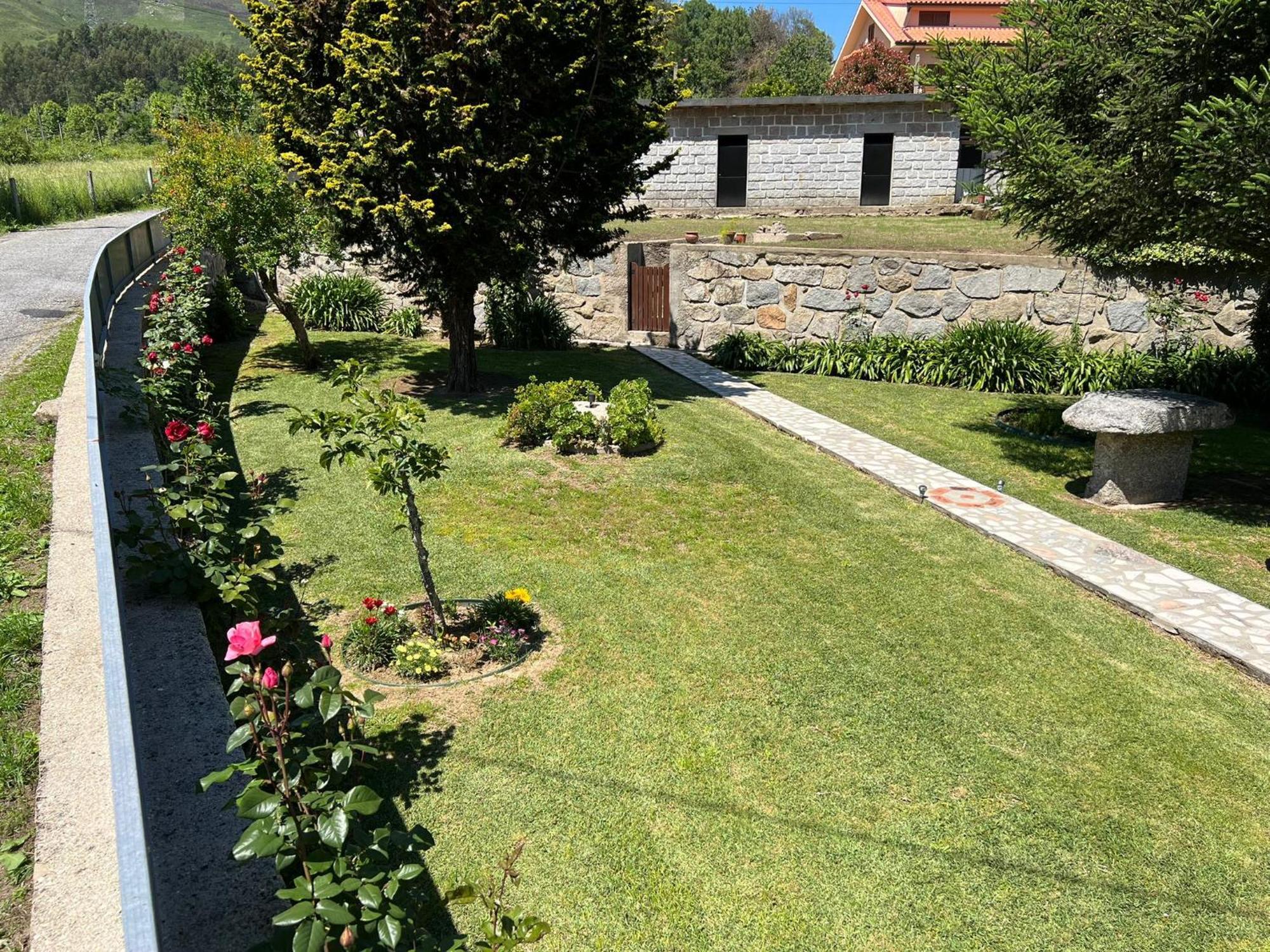Vila Guia In Valdreu Braga Eksteriør bilde